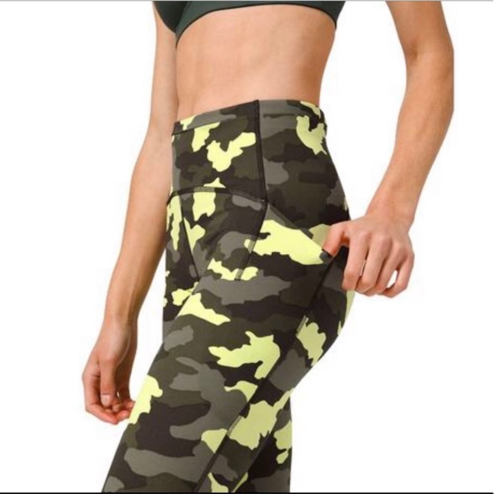 Lululemon 🍋 Fast and Free HR Crop 23” - Picture 3 of 7